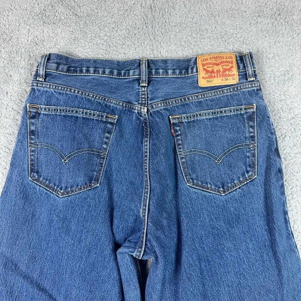 Levis 560 Loose Fit Jeans Mens 36x32 (Fits 32x29) Blue Tapered Leg Denim